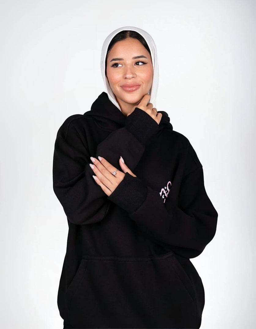 Black Padded Hoodie Thumbhole Sleeve