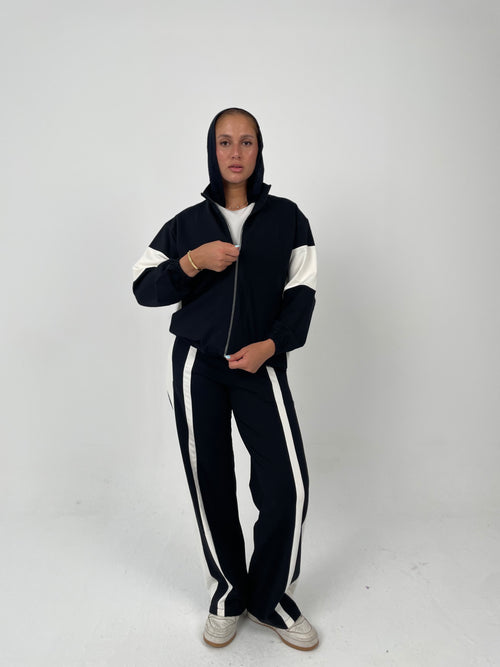 Limitless fit track suit 